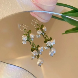 New Design Lily of The Valley Pearl Green Ear Hook for Women Fashion Elegant White Flowers Drop Earrings Wedding Party Jewelry